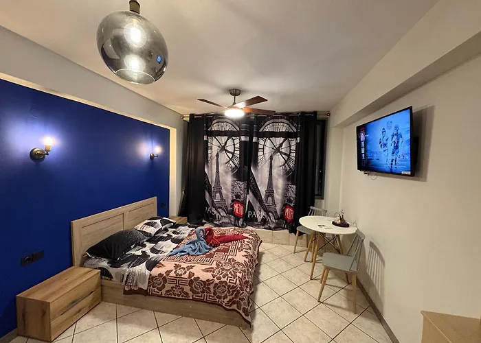Jordans 4 Apartment *